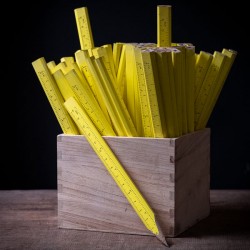 Set of 4 yellow flat carpenter's pencils