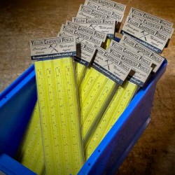 Set of 4 yellow flat carpenter's pencils